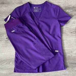 FIGS Ultraviolet Set